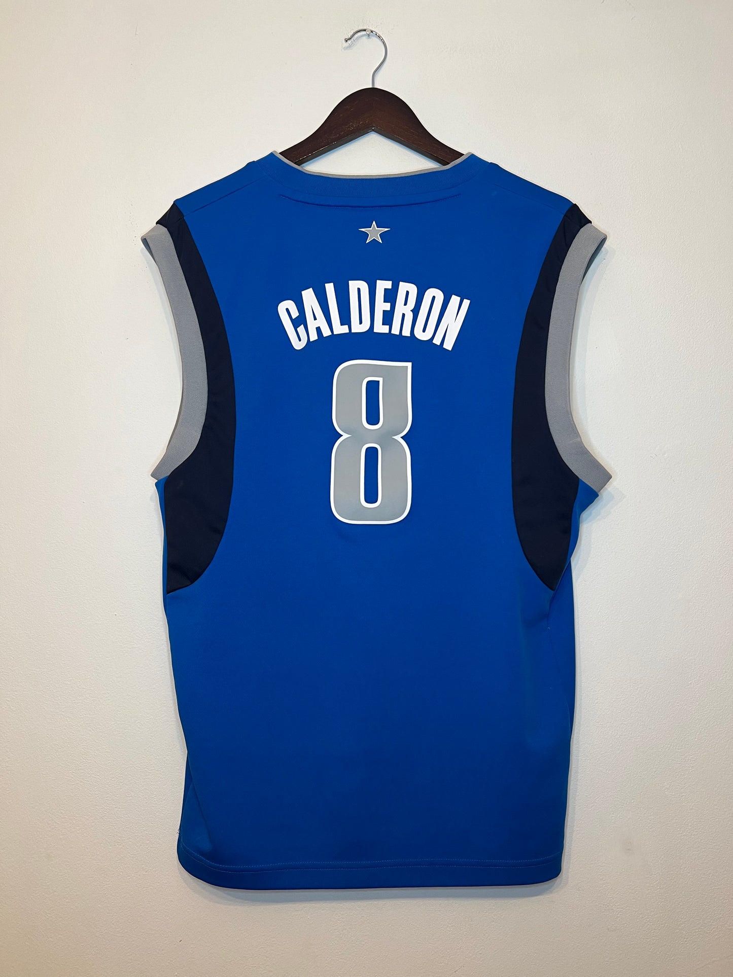 Dallas Mavericks | Jose Calderon - Medium